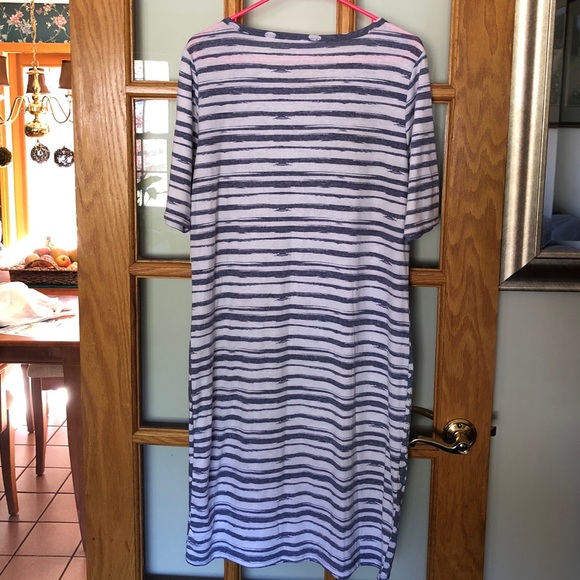Lularoe NWT 2XL Polka Dots & Stripes Julia - Picture 2 of 6